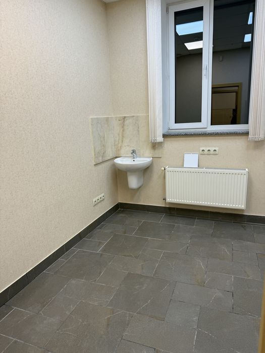 Оренда кабінету (робочого місця) в салоні краси