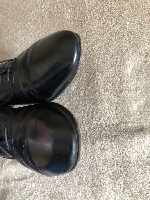 APIA eleganckie buty pantofle męskie skóra r.43