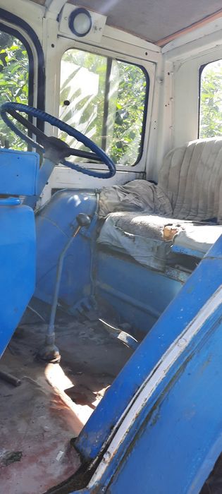 Продам трактор ЮМЗ 6 1984 рік з навісним в робочому стані