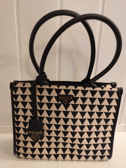Torba shoperka jak Prada