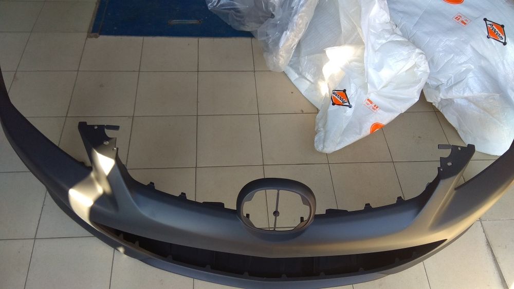 Мазда СХ7 бампер передний рест дорест новый,