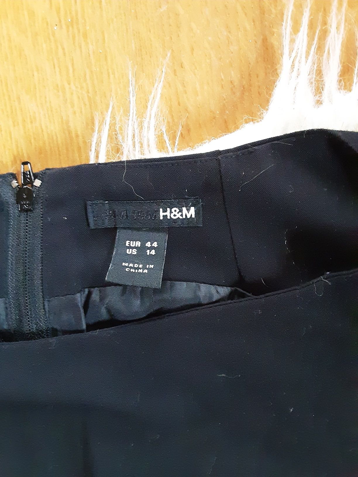Klasyczna,mała czarna H&M
