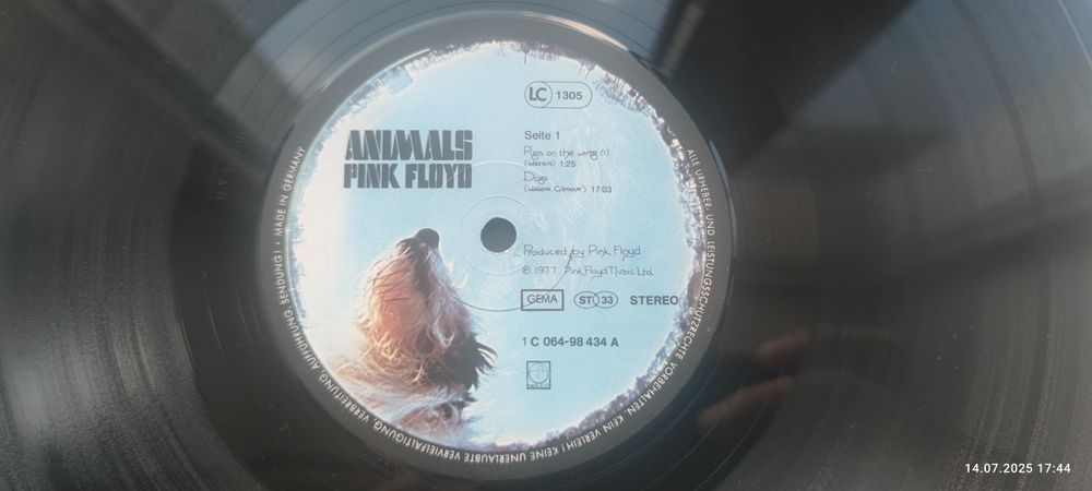 Продам виниловую пластинку Pink Floyd - Animals 1977