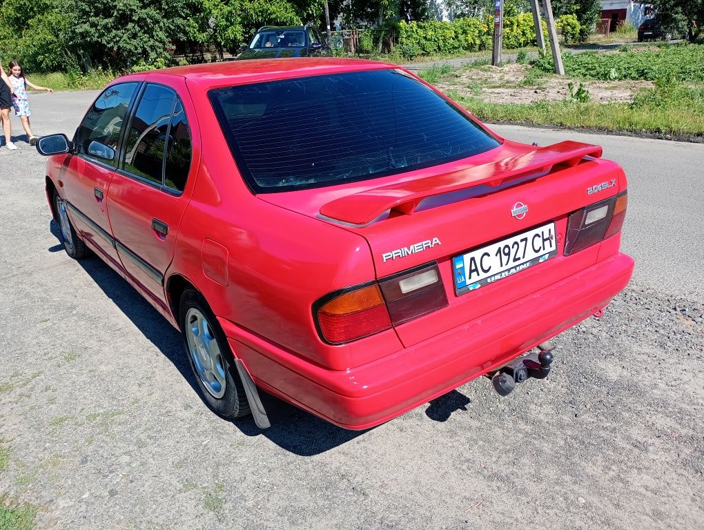 Nissan Primera p10