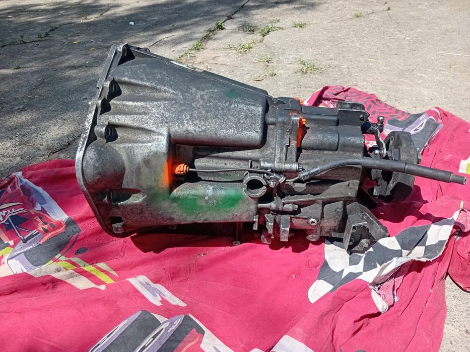 Продам  МКПП-6 ст,Мерседес  Бенц-w.203 бензин