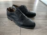 Clarks оригінал чоловічі туфлі черевики броги дербі шкіряні