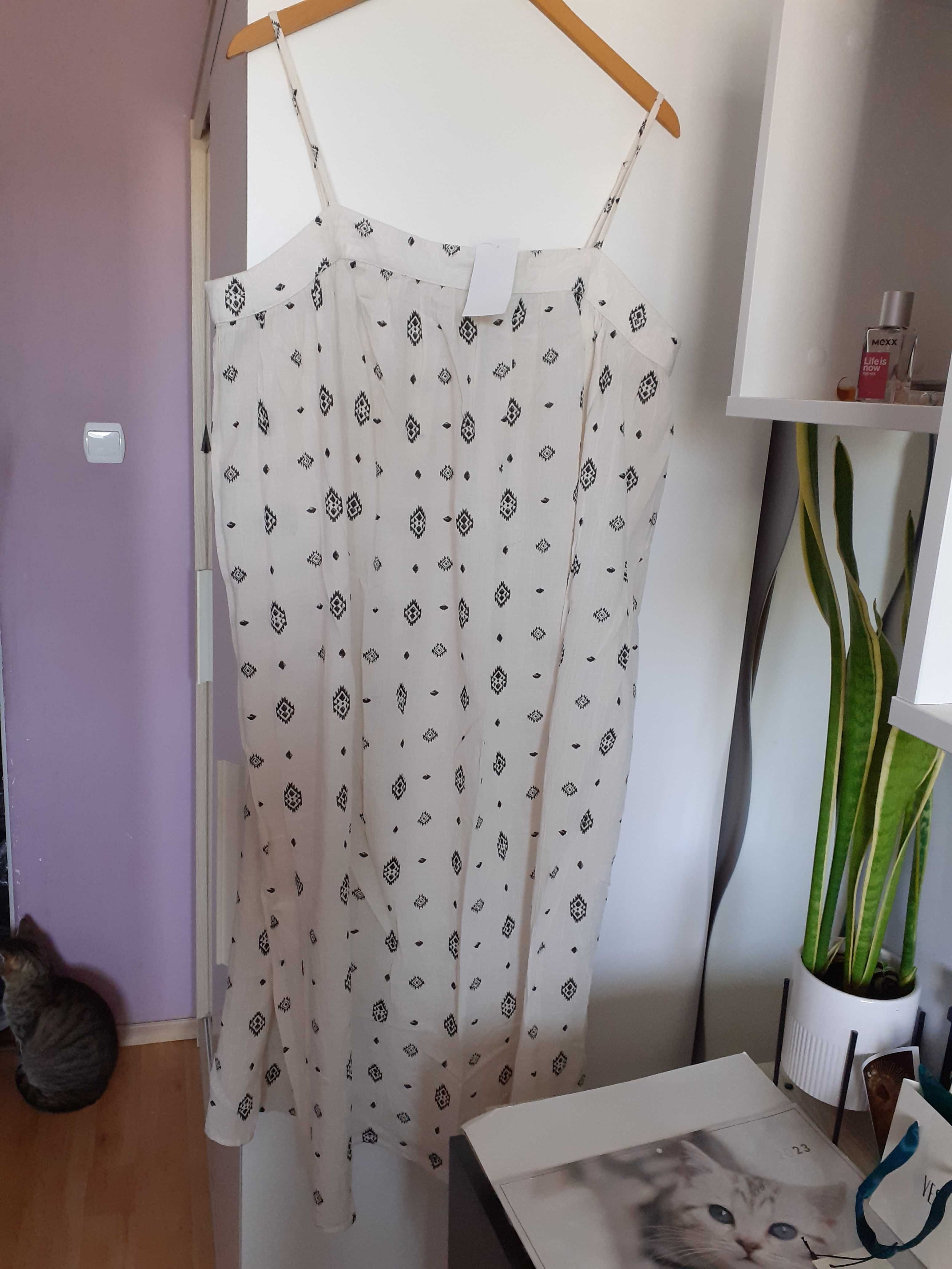 Sukienka kremowa we wzory L overisze H&M z lnem