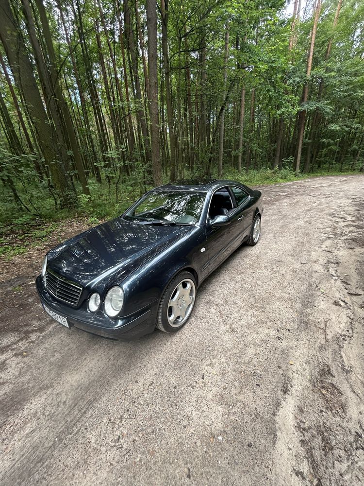 Mercedess clk 320 w208