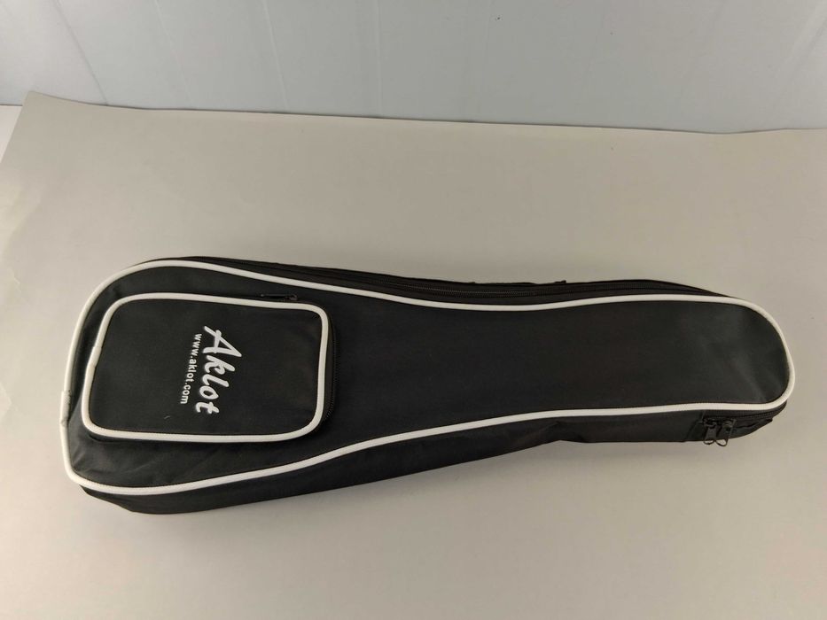 J174 Pokrowiec Futerał Torba Ukulele Sopranowe Koncertowe Aklot Czarny
