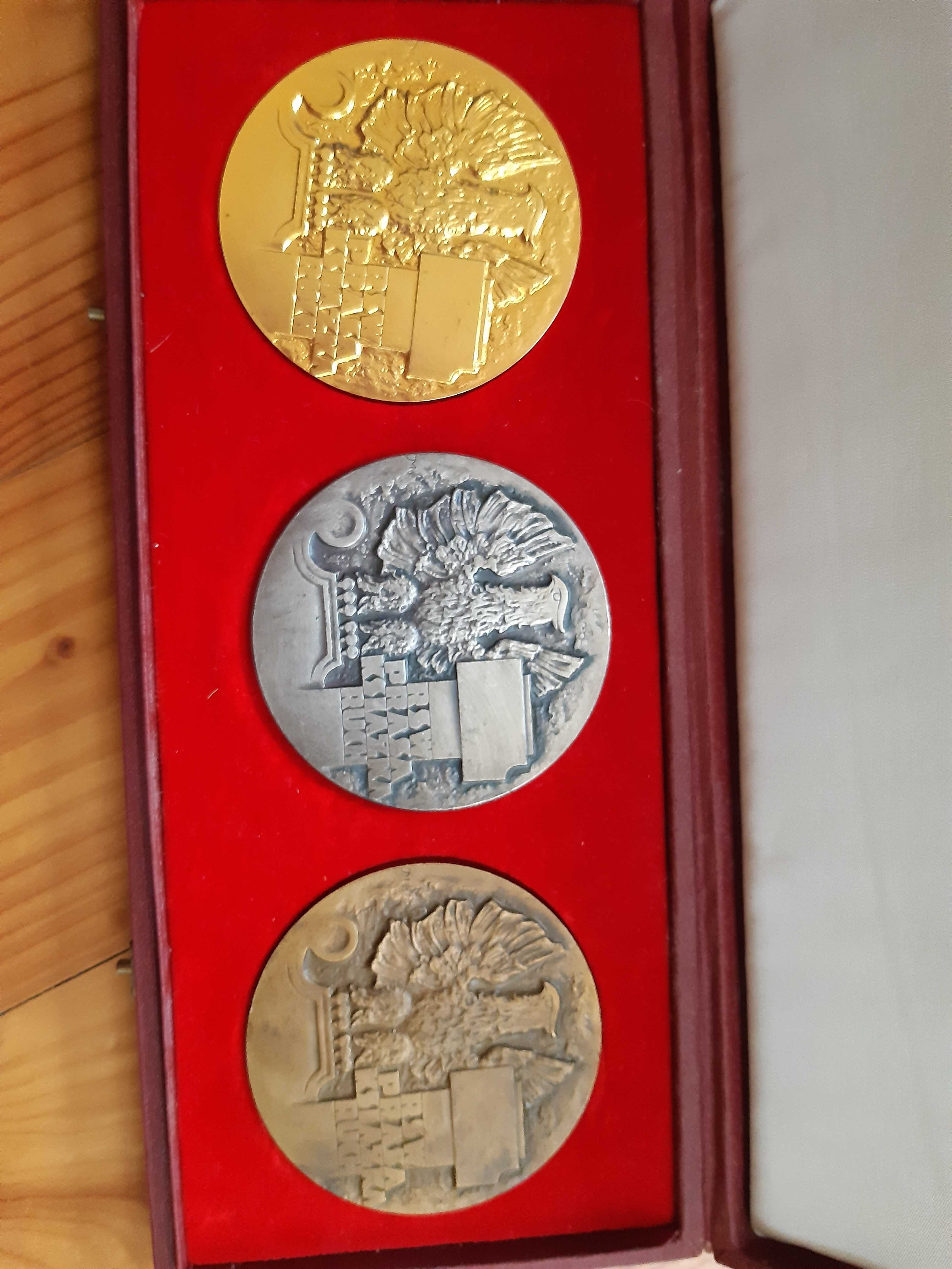 Medal Centralny Kolportaż Wojskowy komplet 3 sztuki