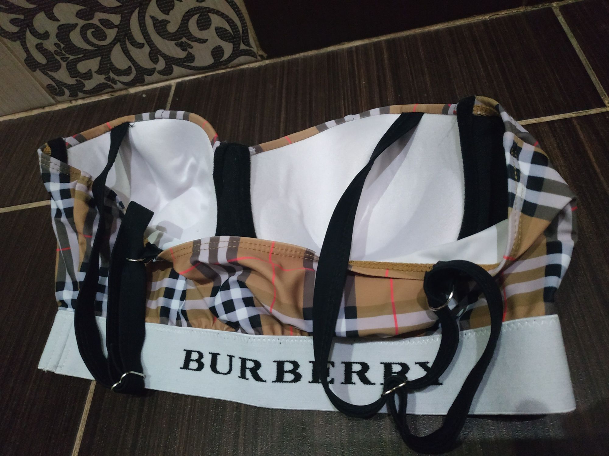 Женский топ,топик burberry