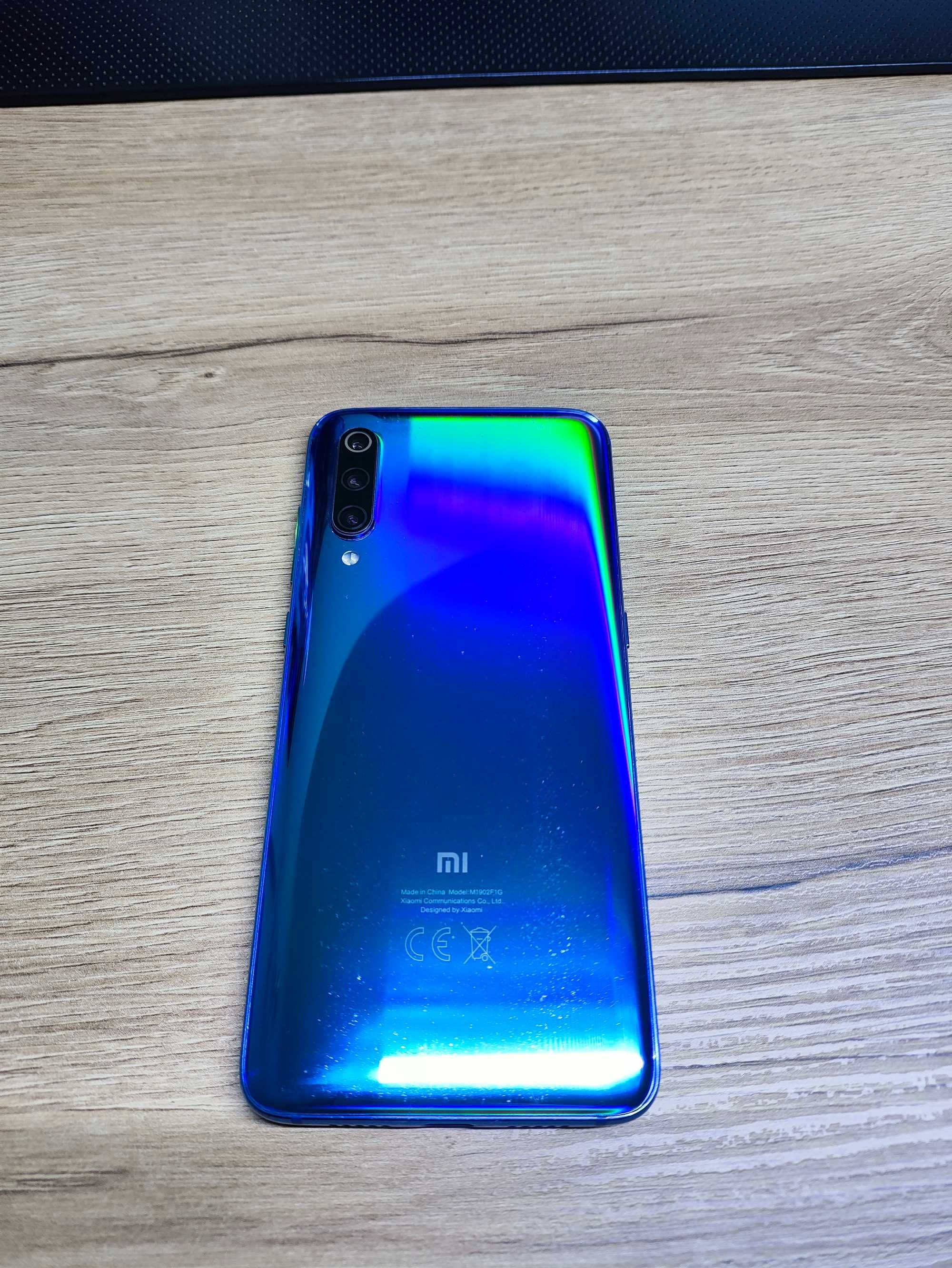 Xiaomi Mi 9 6/64 Niebieski