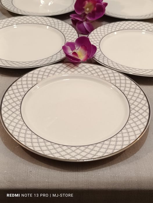 Komplet talerzy śniadaniowych