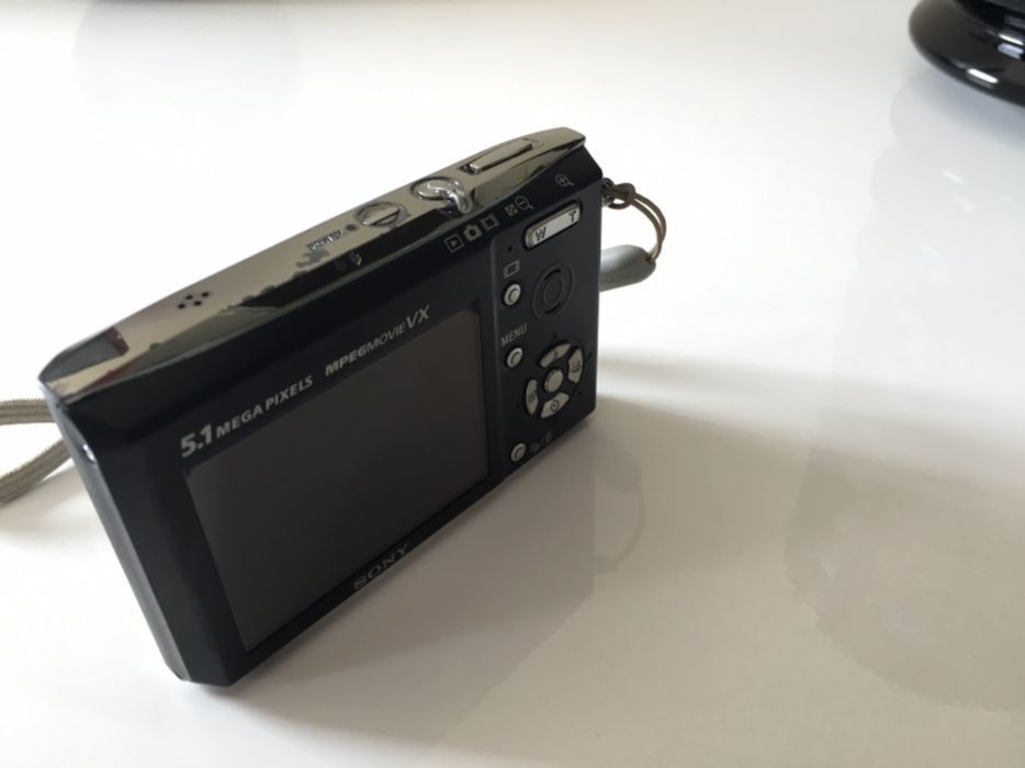 Sony Cibershot DSC-T5