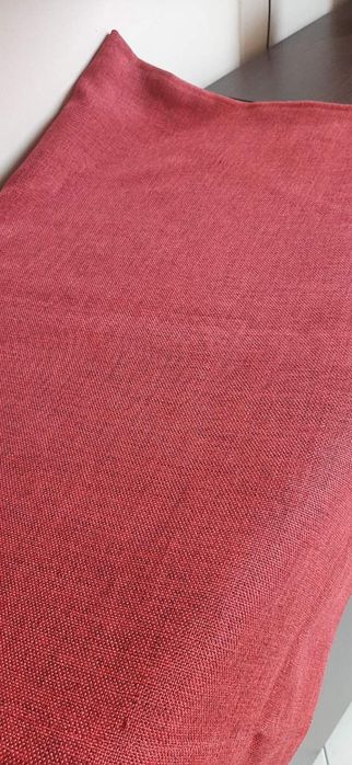 Obrus nowy czerwony 154x107