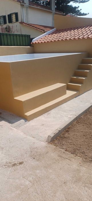 Realiza-se  piscinas tanque zona sintra