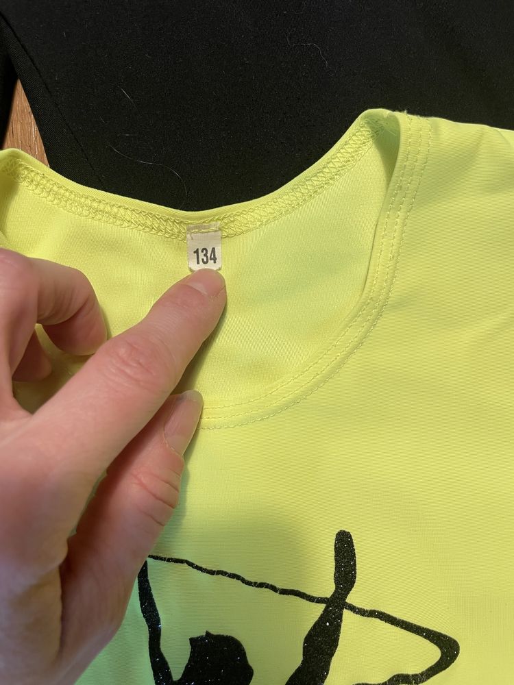Releve strój gimnastyczny koszulka i legginsy
