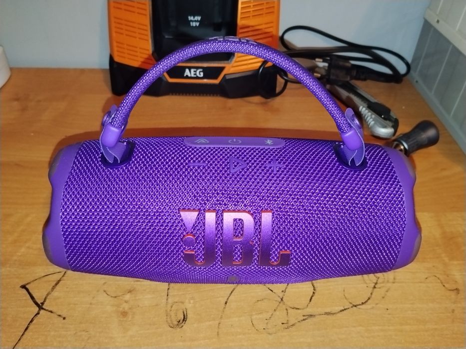 Głośnik JBL charge 6