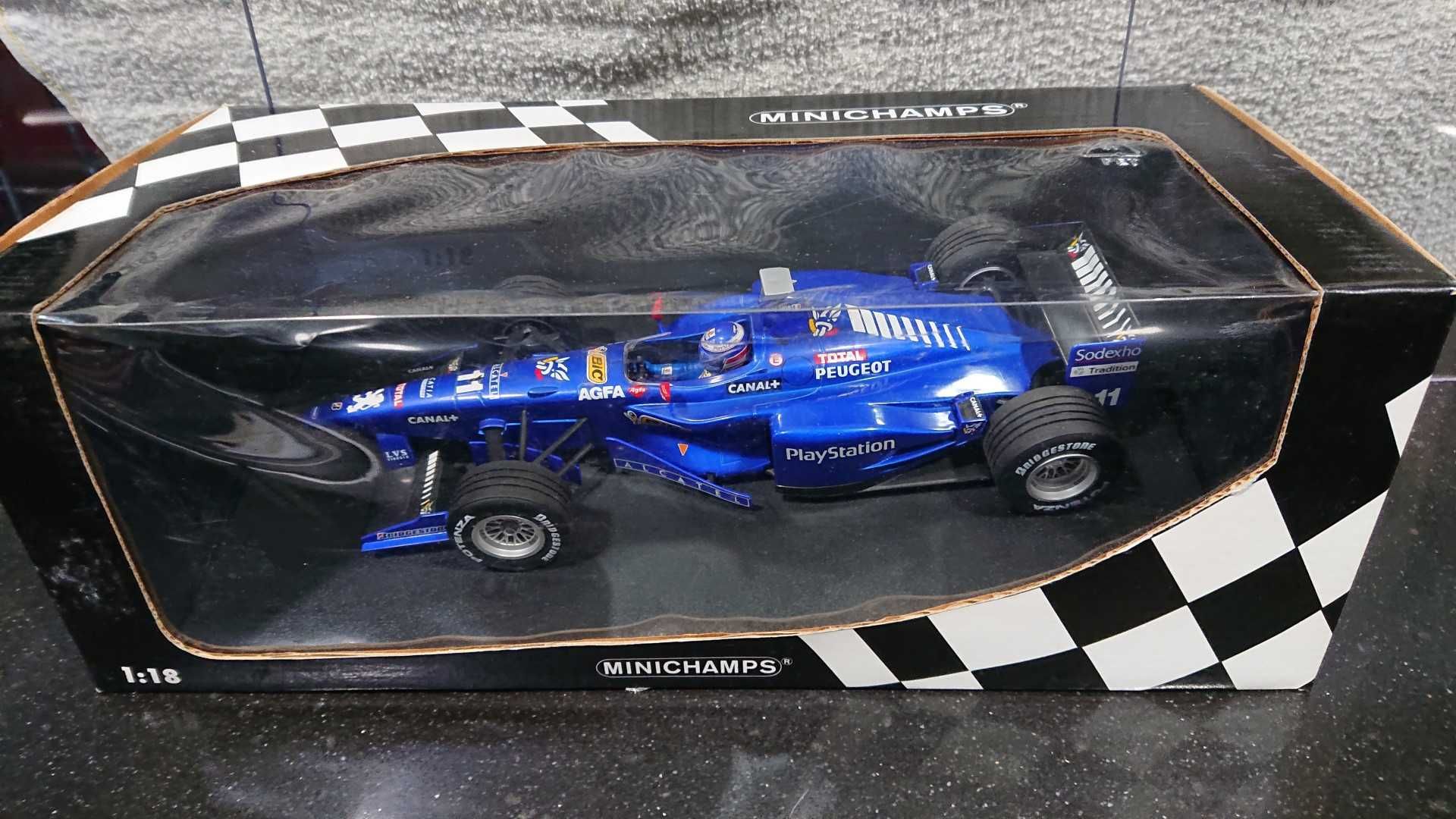 3 x F1 Minichamps (1/18):  Williams 93 e 97; Toro Rosso 2008