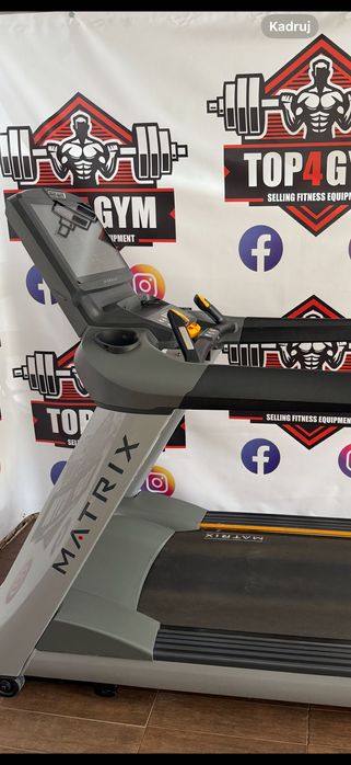 Професийна беговая дорожка Matrix T7Xi