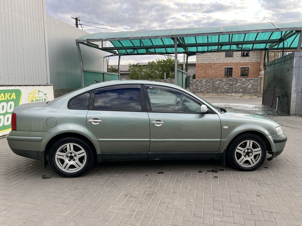 Продам автомобіль wolksvagen passat b5 2.8 v6