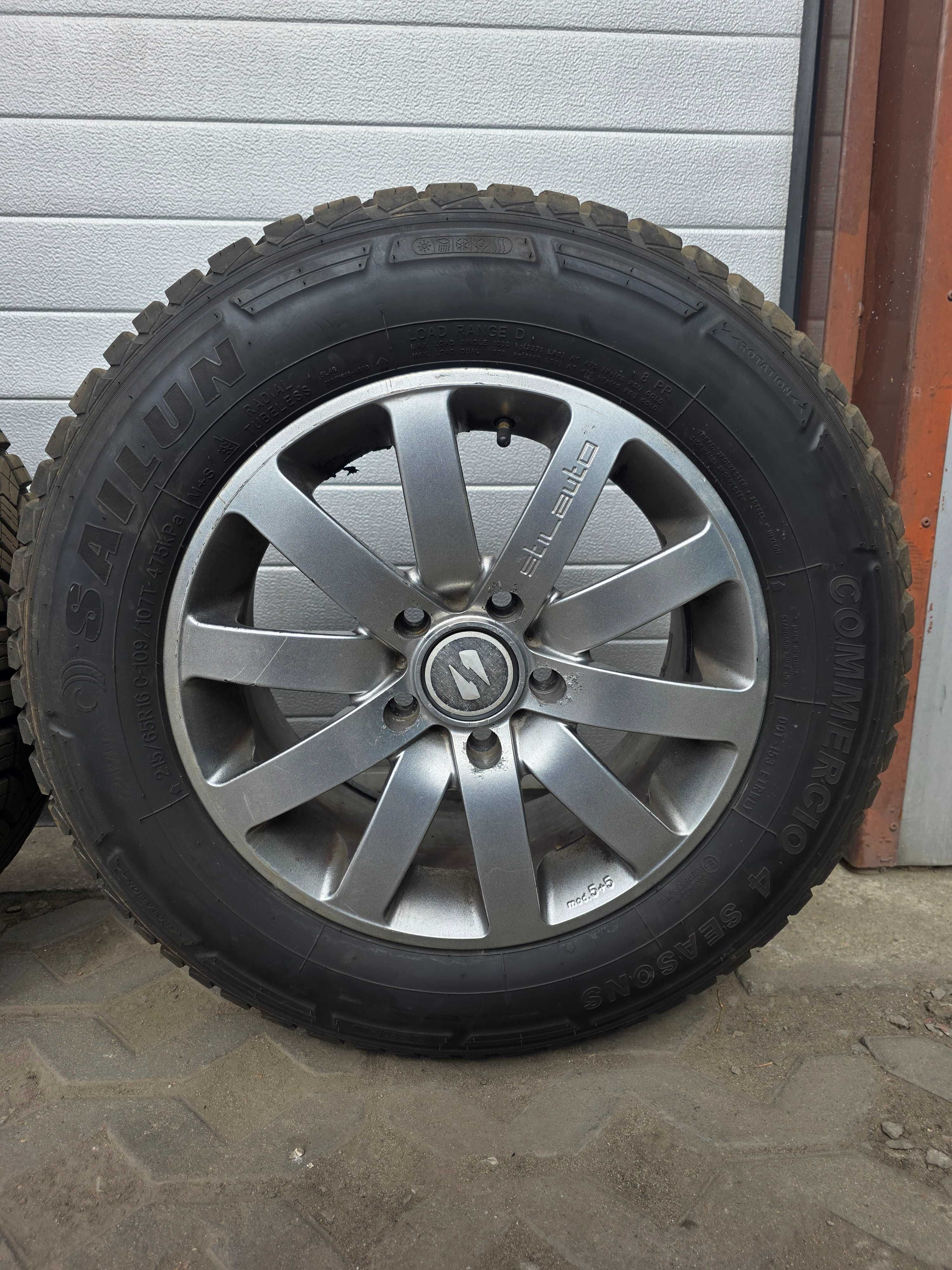 Komplet kół felg aluminiowych opon- Vivaro Trafic Primastar 215/65r16c