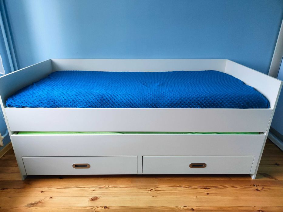 Łóżko dwuosobowe wysuwane od stolarza