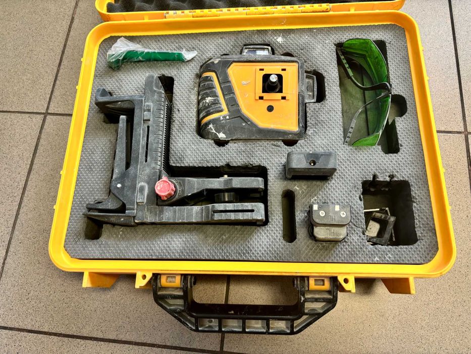 Laser krzyżowy NIVEL SYSTEM CL3D-G NowyLombard/Raków