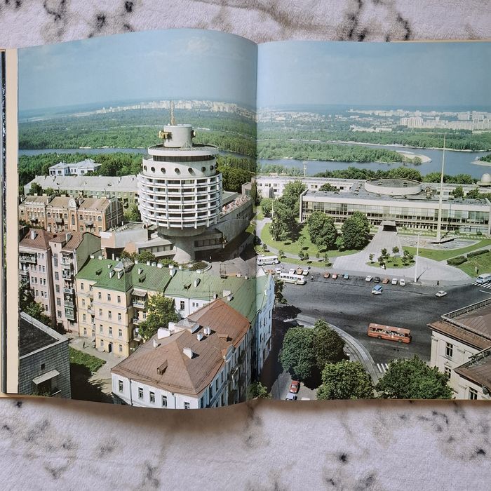 Микола Лукаш,,Від Боккаччо до Аполлінера