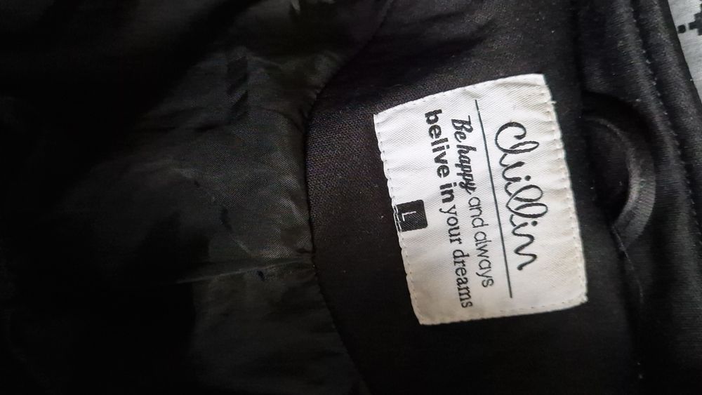 Śliczna Kurtka damska