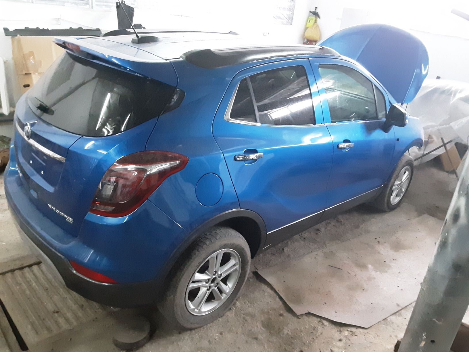 Buick encore задний бампер