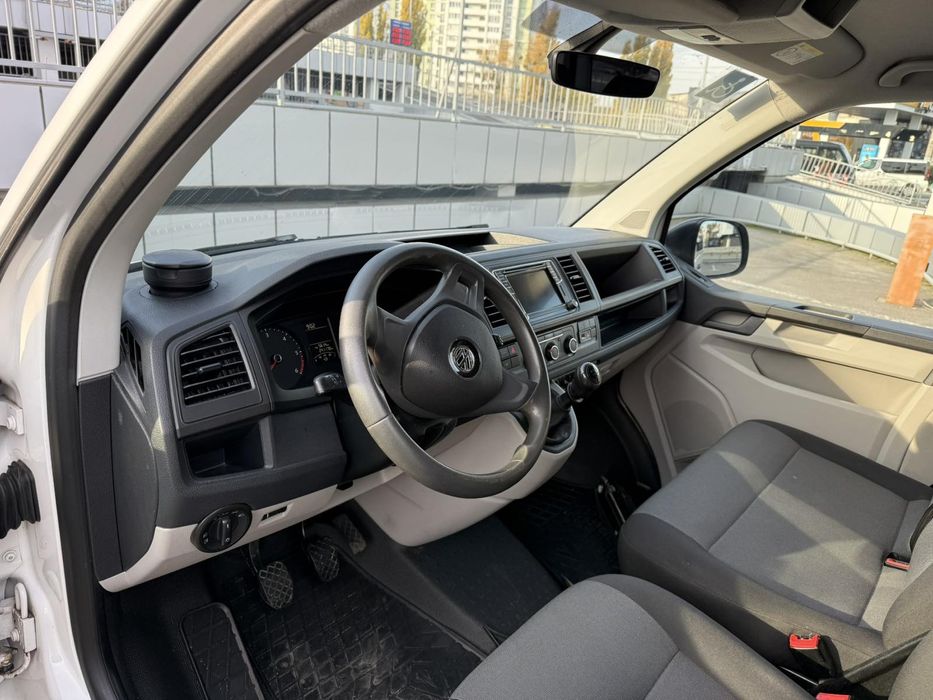 Volkswagen Transporter T6 оригинал.