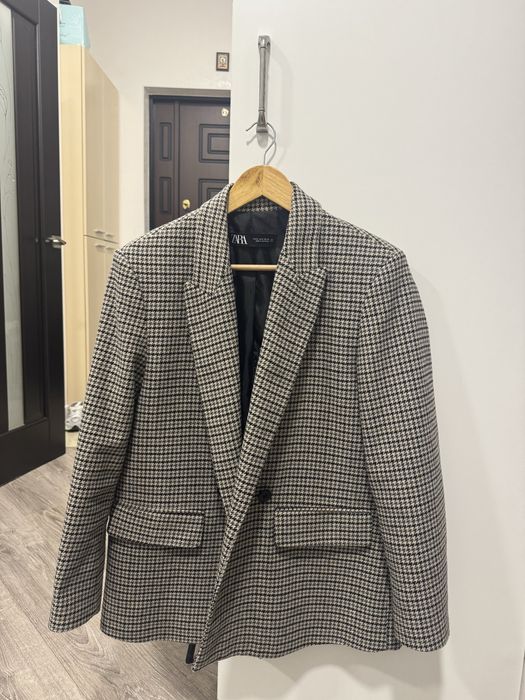 Пиджак женский Zara