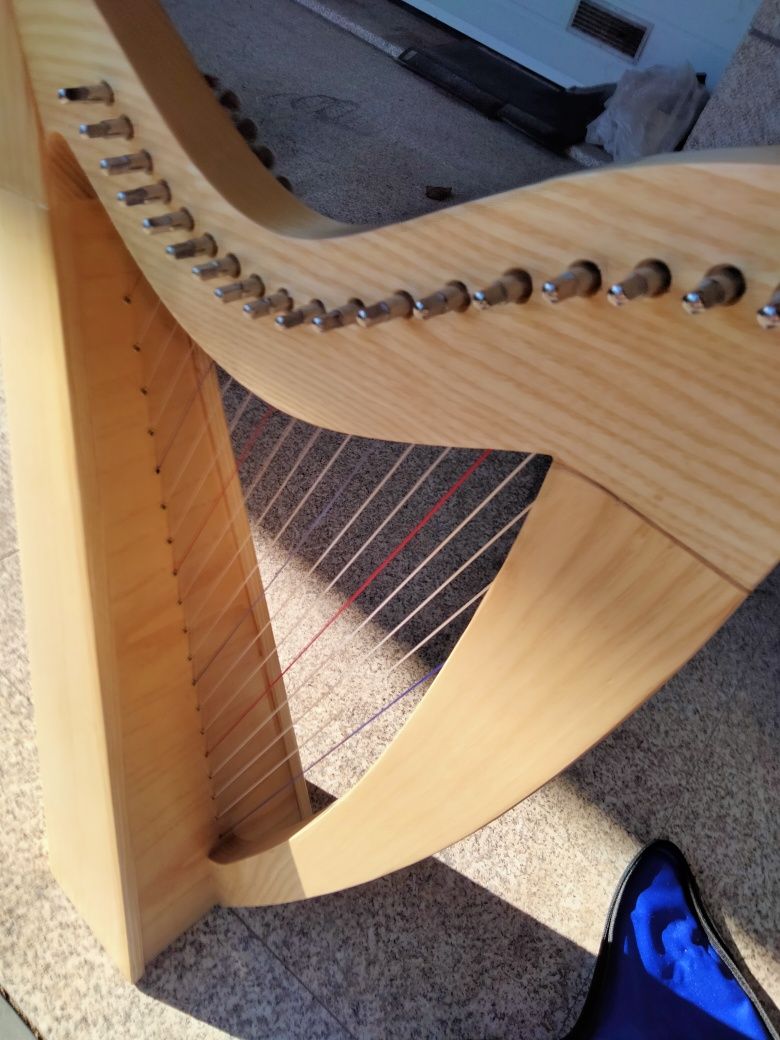 Harpa Celta 19 cordas