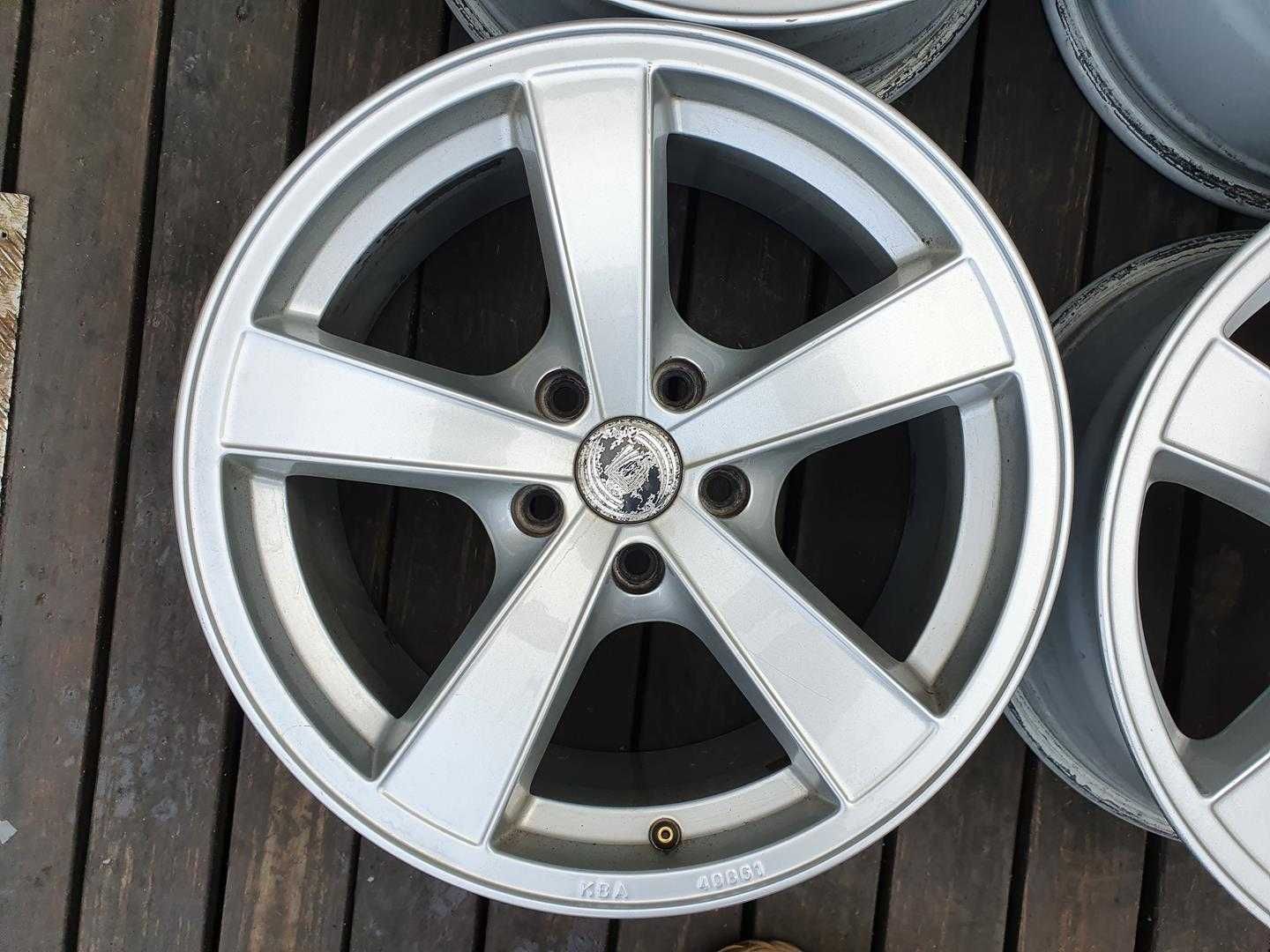 Felgi aluminiowe 17cali Mercedes C klasa E klasa S klasa CL 5x112 Z117