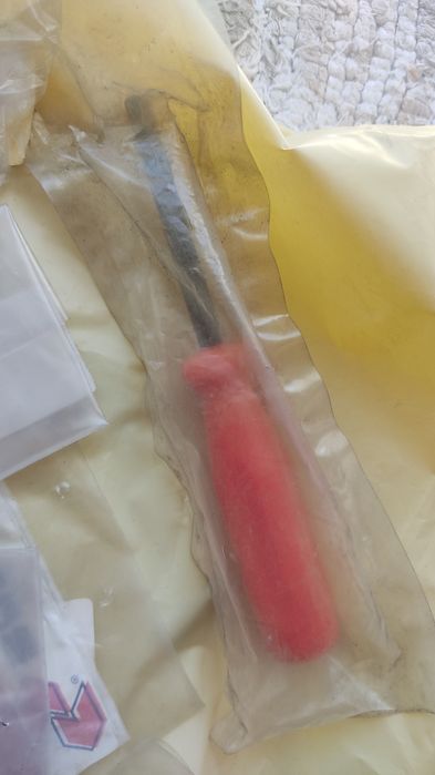 Bico descravar/cravar corrente, chave carburador,  apoio descravar