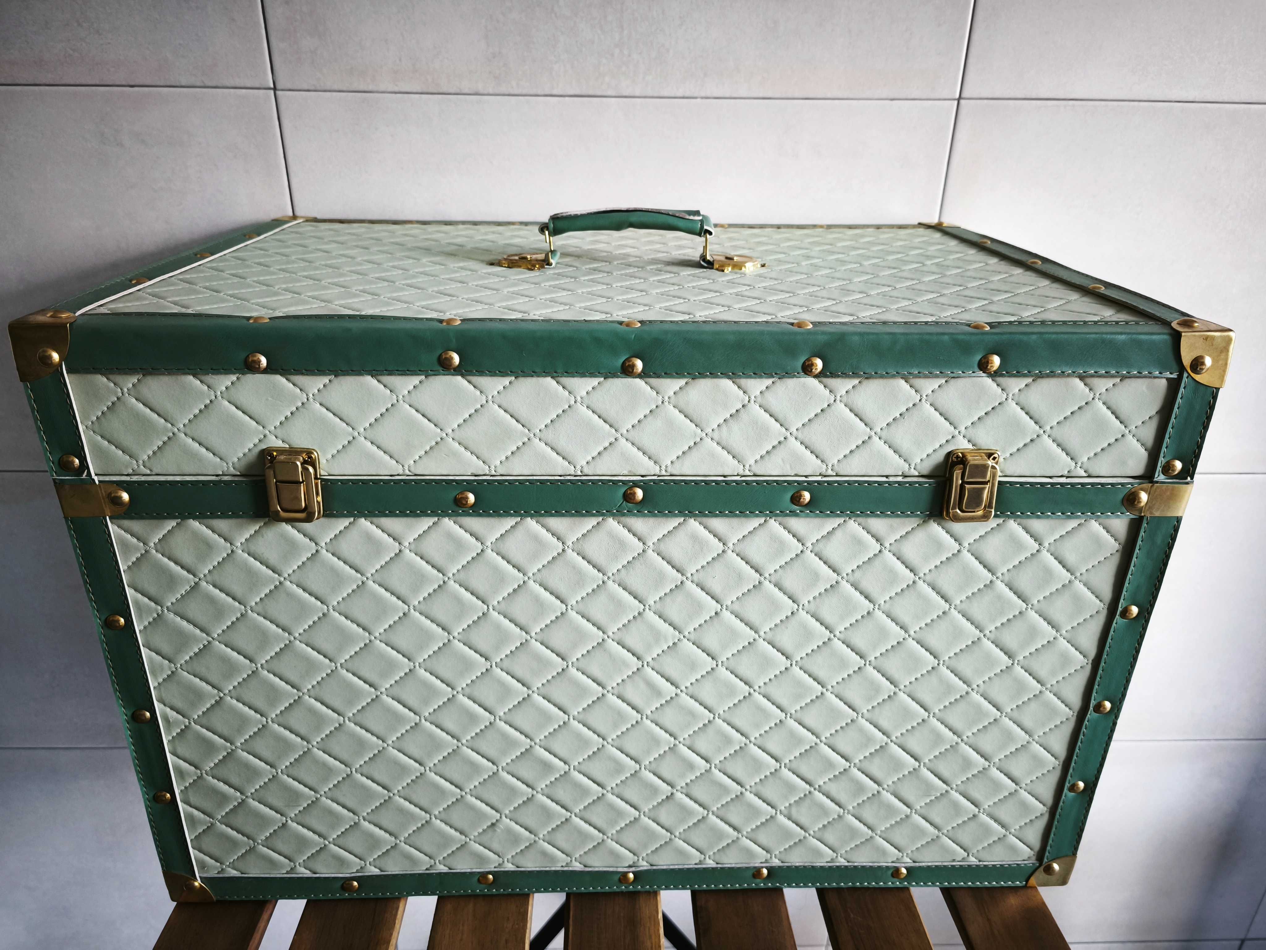 Baú vintage verde 36x56x36cm