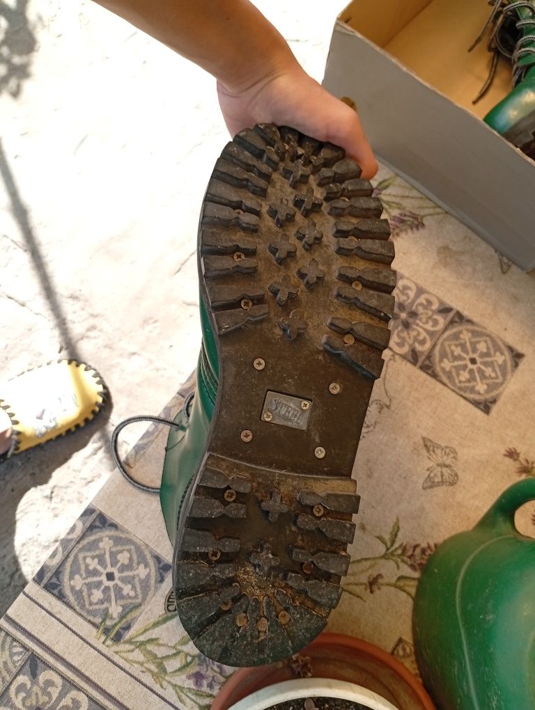 ФАСТ ПРОДАЖА!!!Ботинки dr martens steel