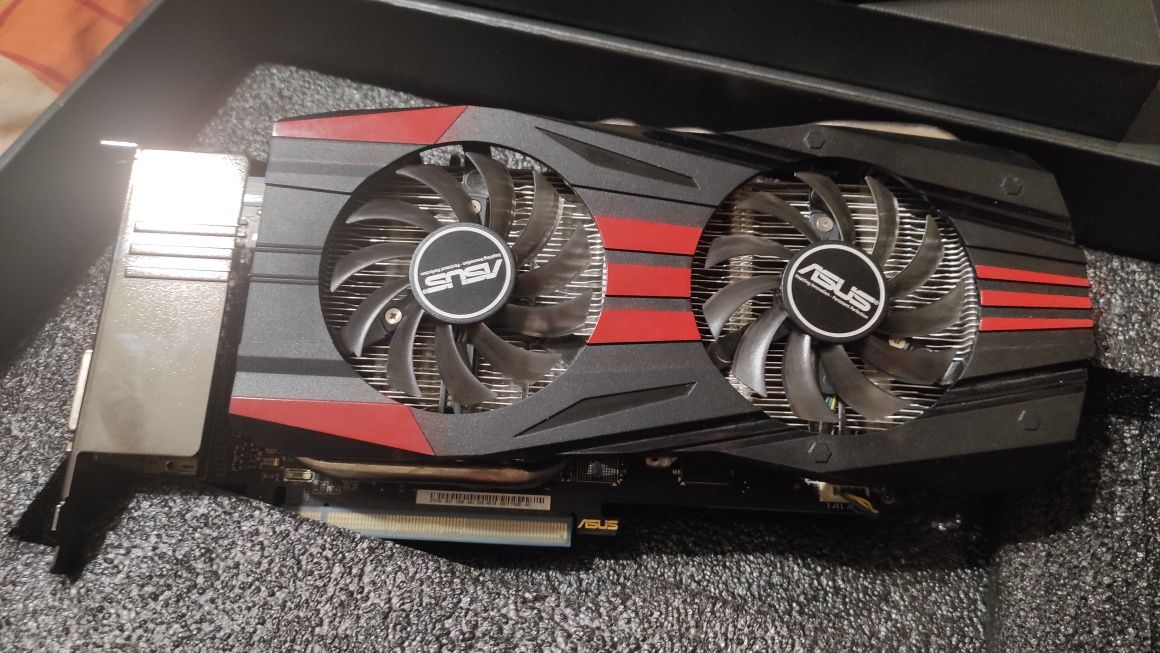 Відеокарта Asus PCI-Ex GeForce GTX 760 DC II 2048MB GDDR5