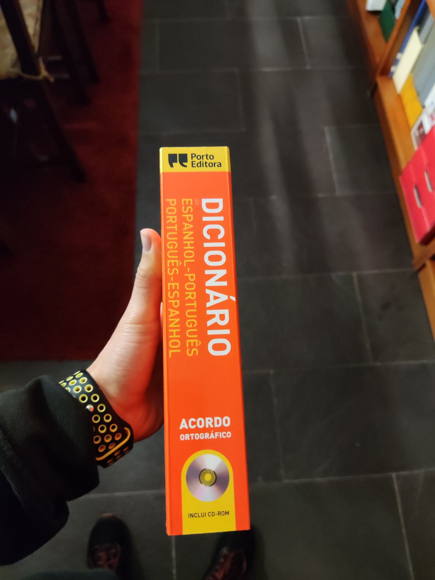 Dicionário Português - Espanhol