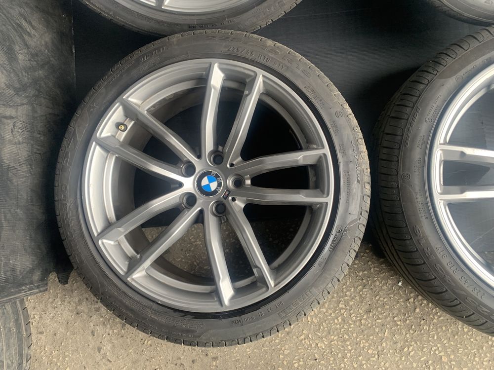 Orginalne felgi do Bmw g30 18 cali m pakiet