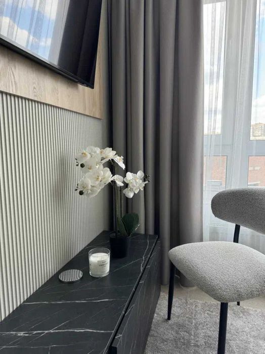 ЖК White Lines | Гардеробна | Голосіївська Деміївка Теремки | Центр