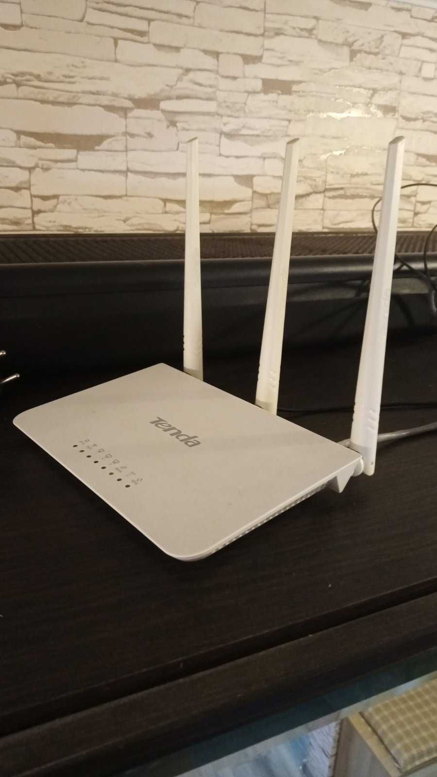 Wi-Fi Роутер Tenda F3