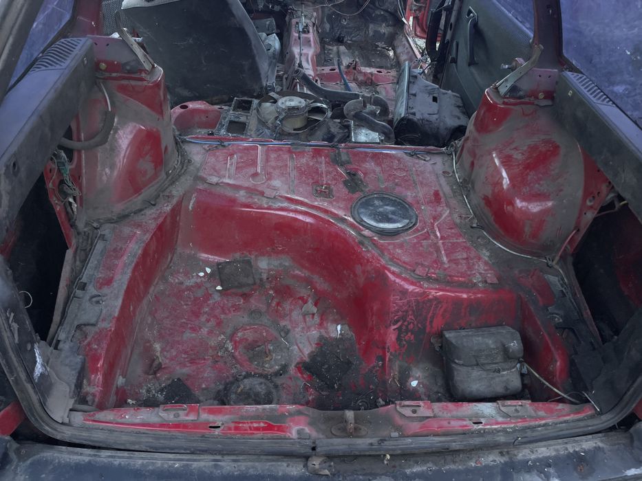 Продам Пасат Б3 розібраний 1.9 турбо дизель