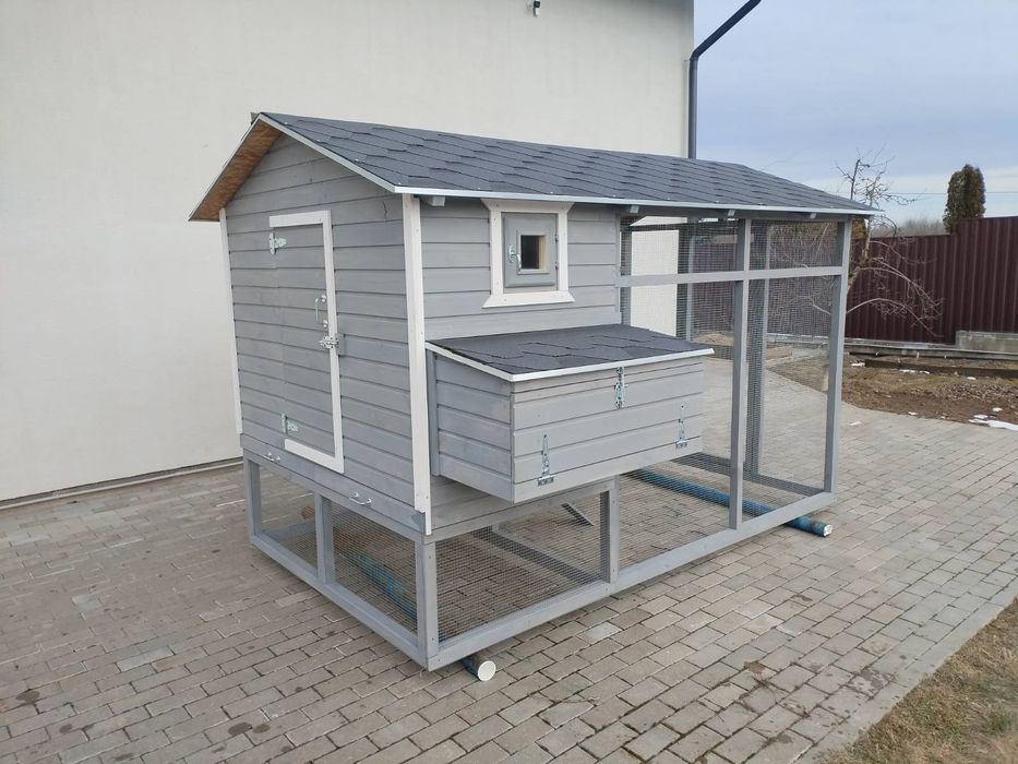 Курятник,курник зимний 10-15 кур., освещение,утепл.