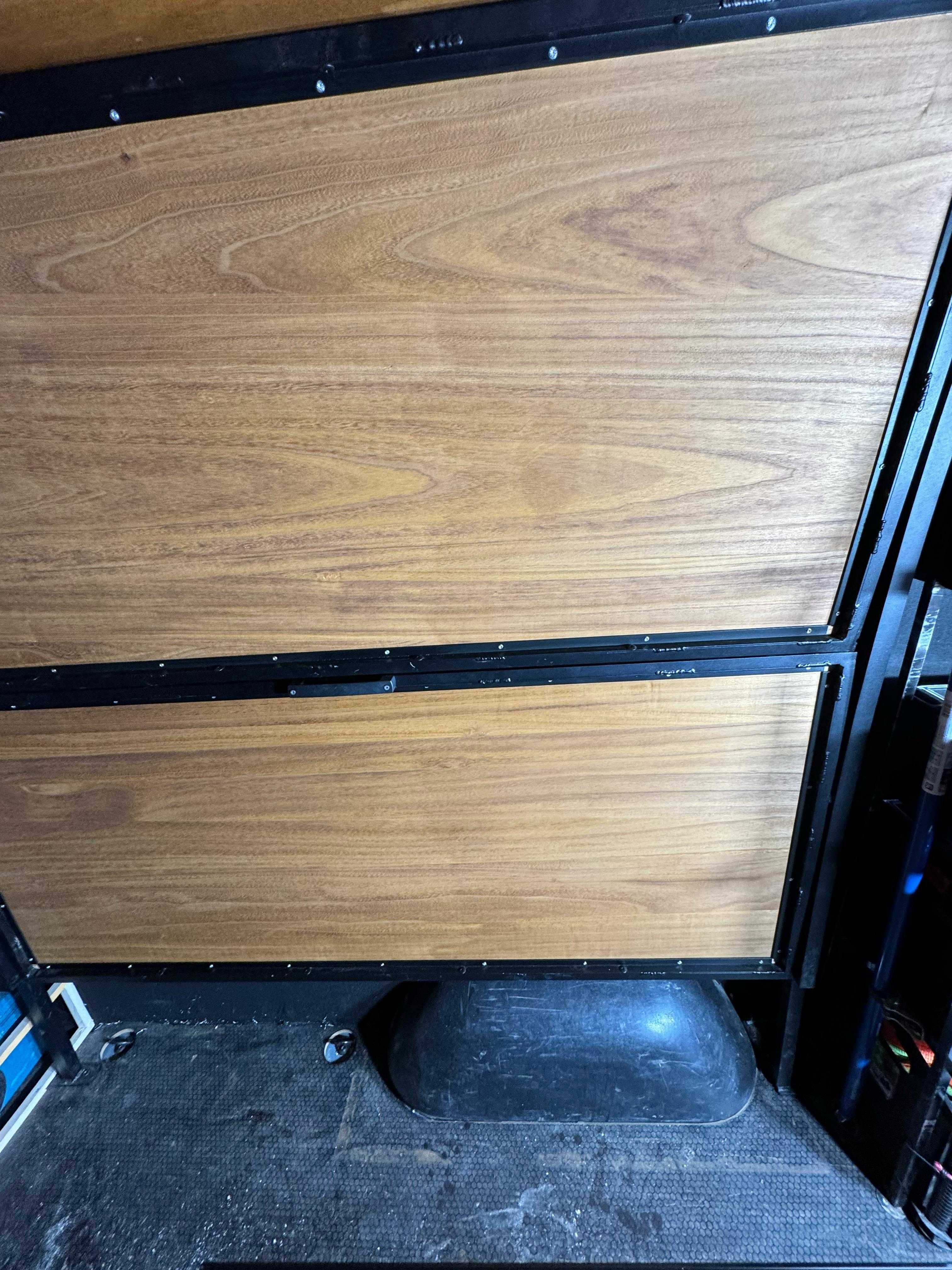Łózko rozkładane do zabudowy Mercedes Sprinter  2 os.