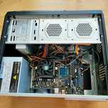 Komputer stacjonarny z org. win 10 AMD 4 rdz. 8gb ram dysk SSD 120 GB