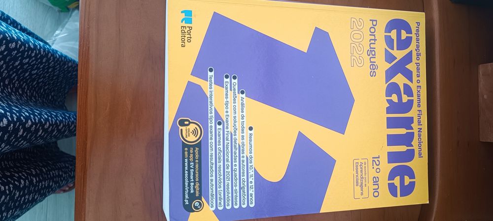 Livro exames Português