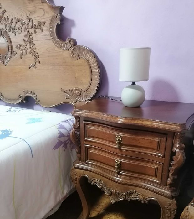 Conjunto de Mobília estilo D. Maria