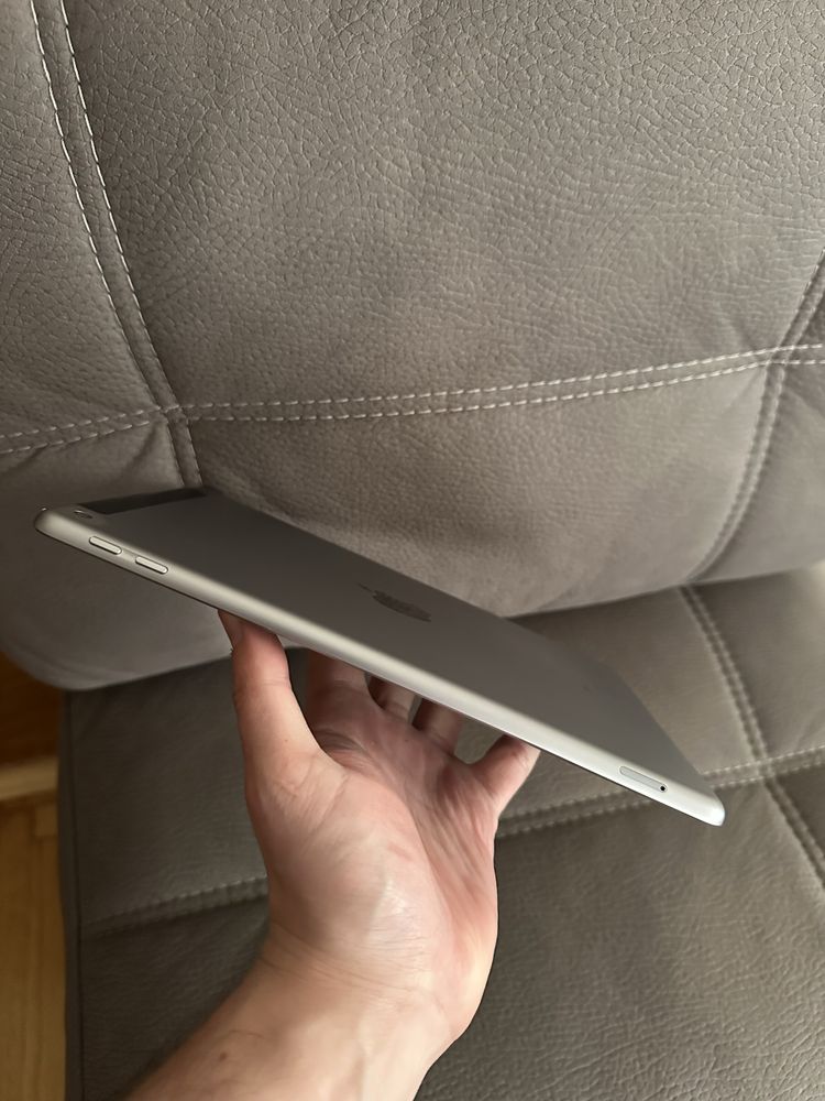 iPad 5 Gen 32Gb LTE 4G Wi-Fi Apple Планшет Оригінал